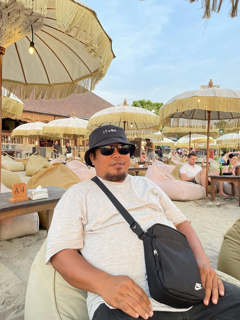 Ahdat Sun Beach Bali Lombok